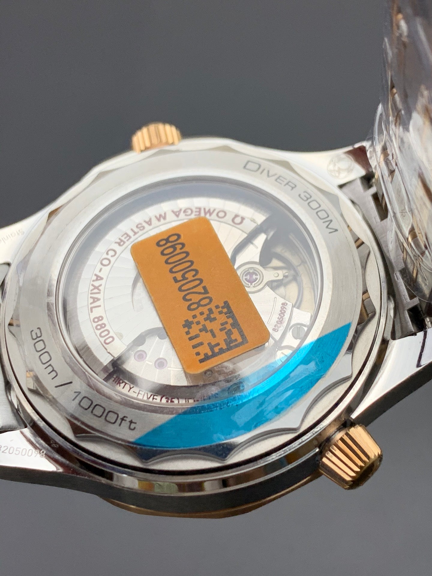 Black Dial - Withe Yellow 904L Steel - 42mm